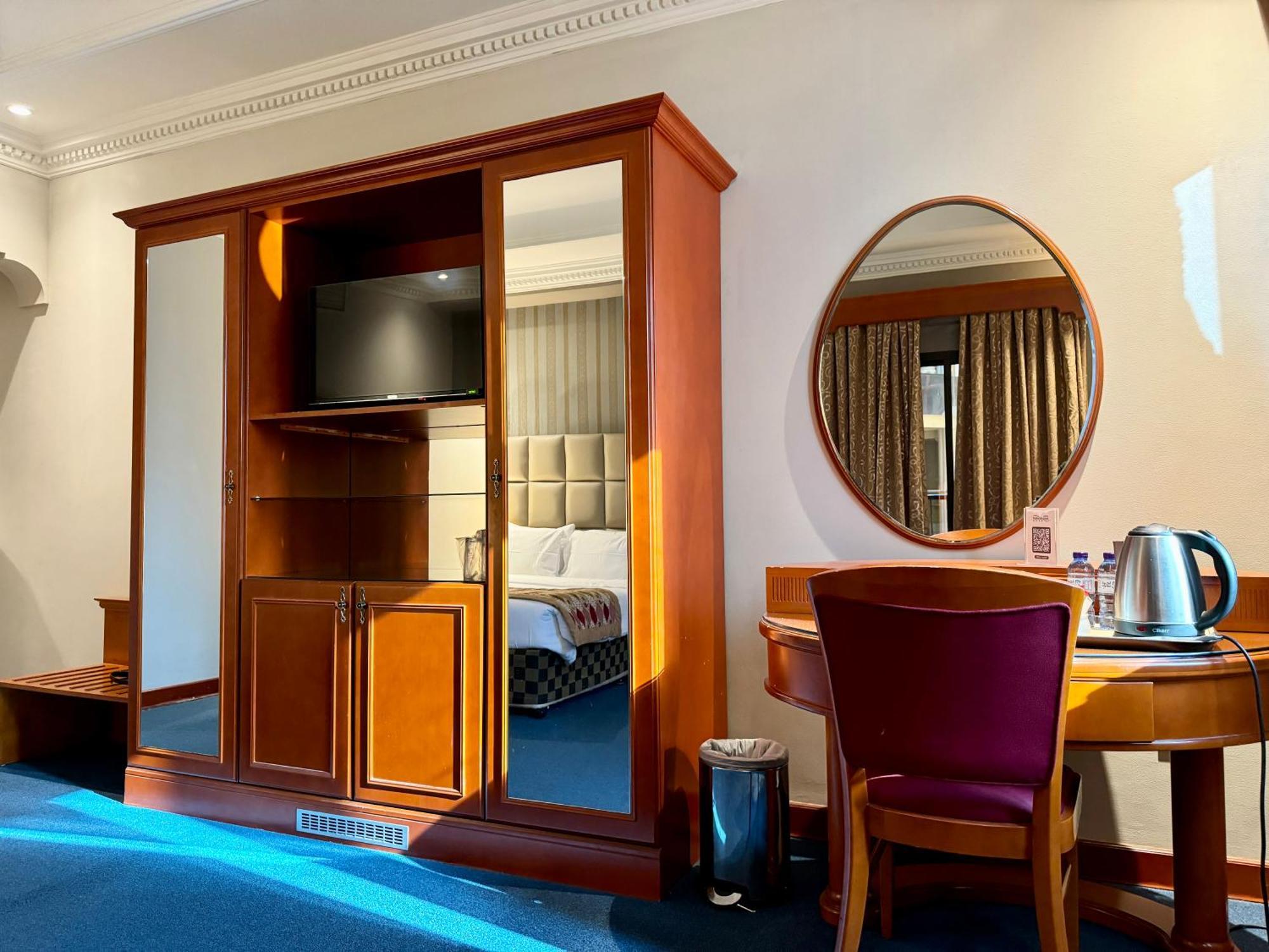 Panorama Hotel And Spa Manama Exterior photo